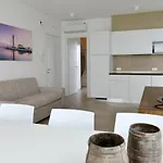 Attico 6 Posti Letto Zona Piazza Aurora 280m Dal Mare Appartamento *