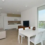 Attico 6 Posti Letto Zona Piazza Aurora 280m Dal Mare Appartamento Lido di Jesolo