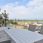 Attico 6 Posti Letto Zona Piazza Aurora 280m Dal Mare Appartamento